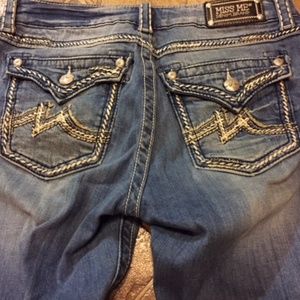 Miss Me Irene Boyfriend Capris, size 29 x 26.5